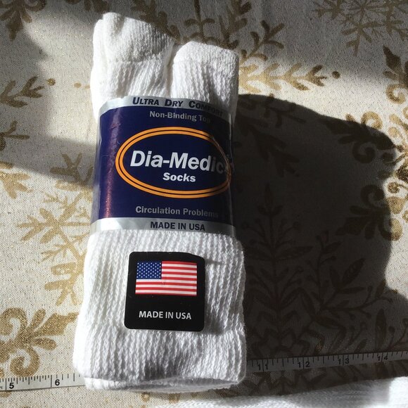 New Dia-Medic White Socks - 3 Pack - Non-Binding - Size 9 - 11 - Picture 1 of 8